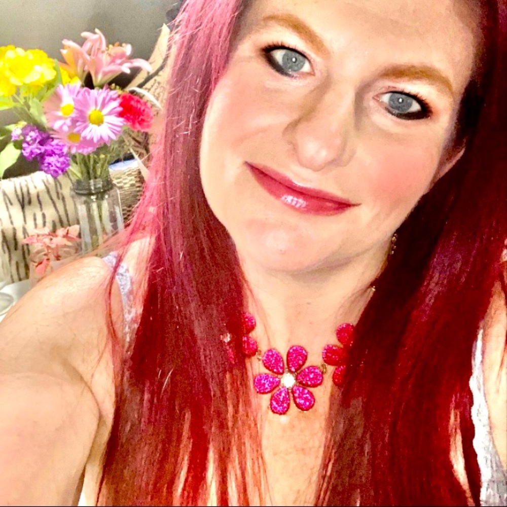 Meet your Posher, Kay